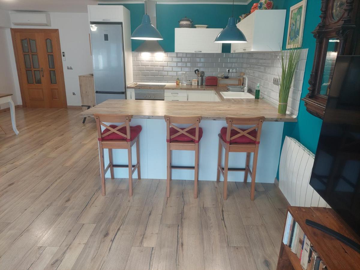 Family Apartment Andrea Alaquas Luaran gambar