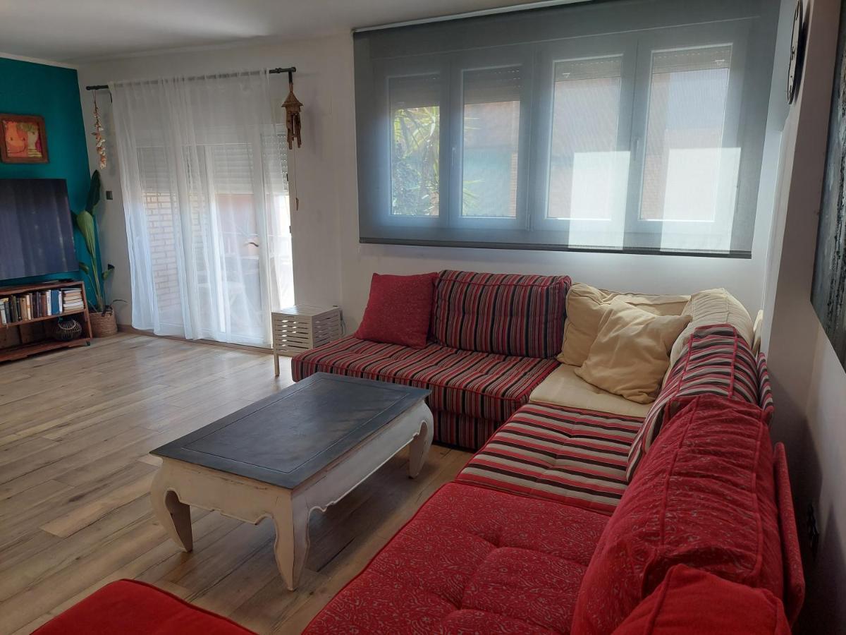 Family Apartment Andrea Alaquas Luaran gambar